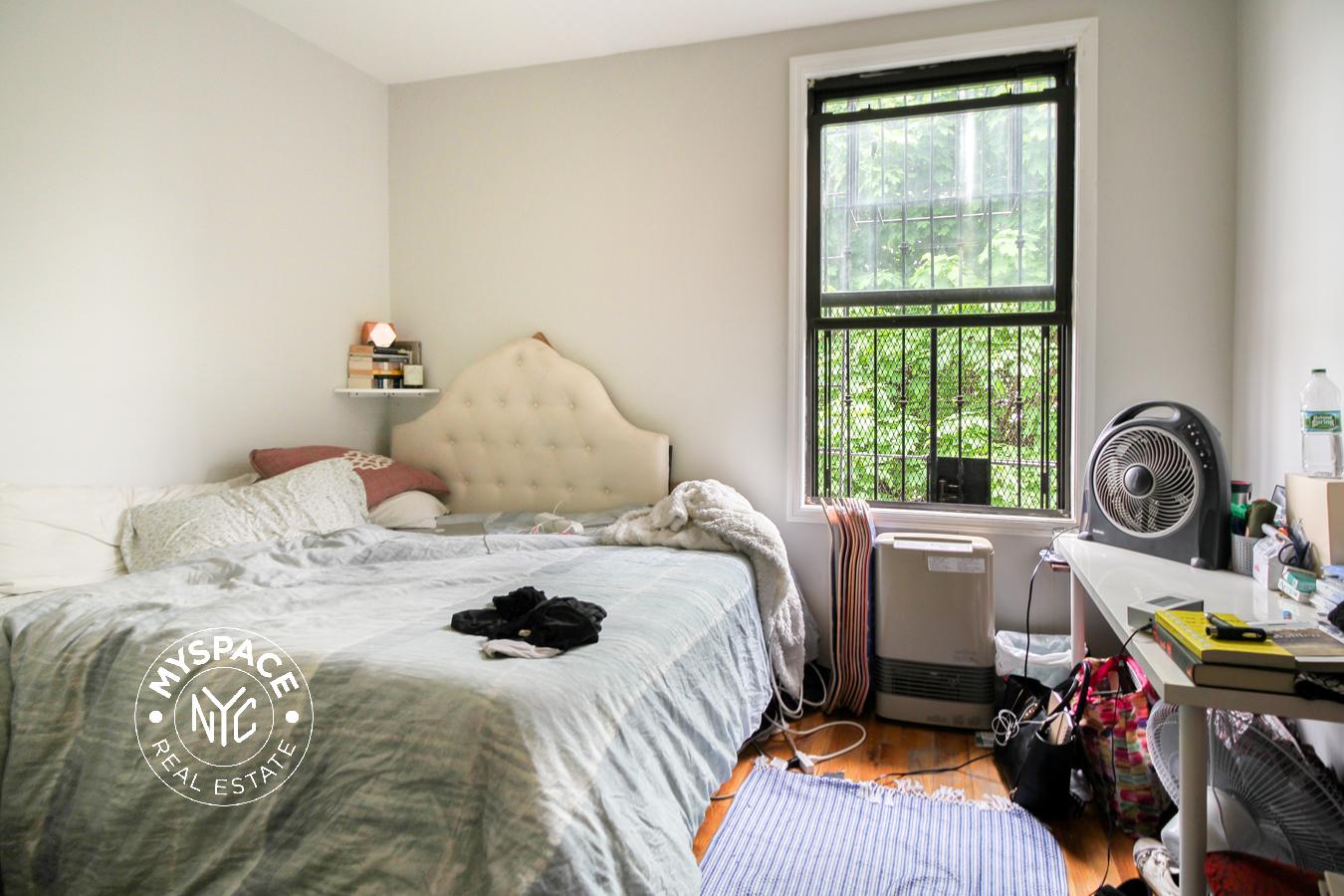 130 Melrose Street Brooklyn, NY  Unit 2R photo 2