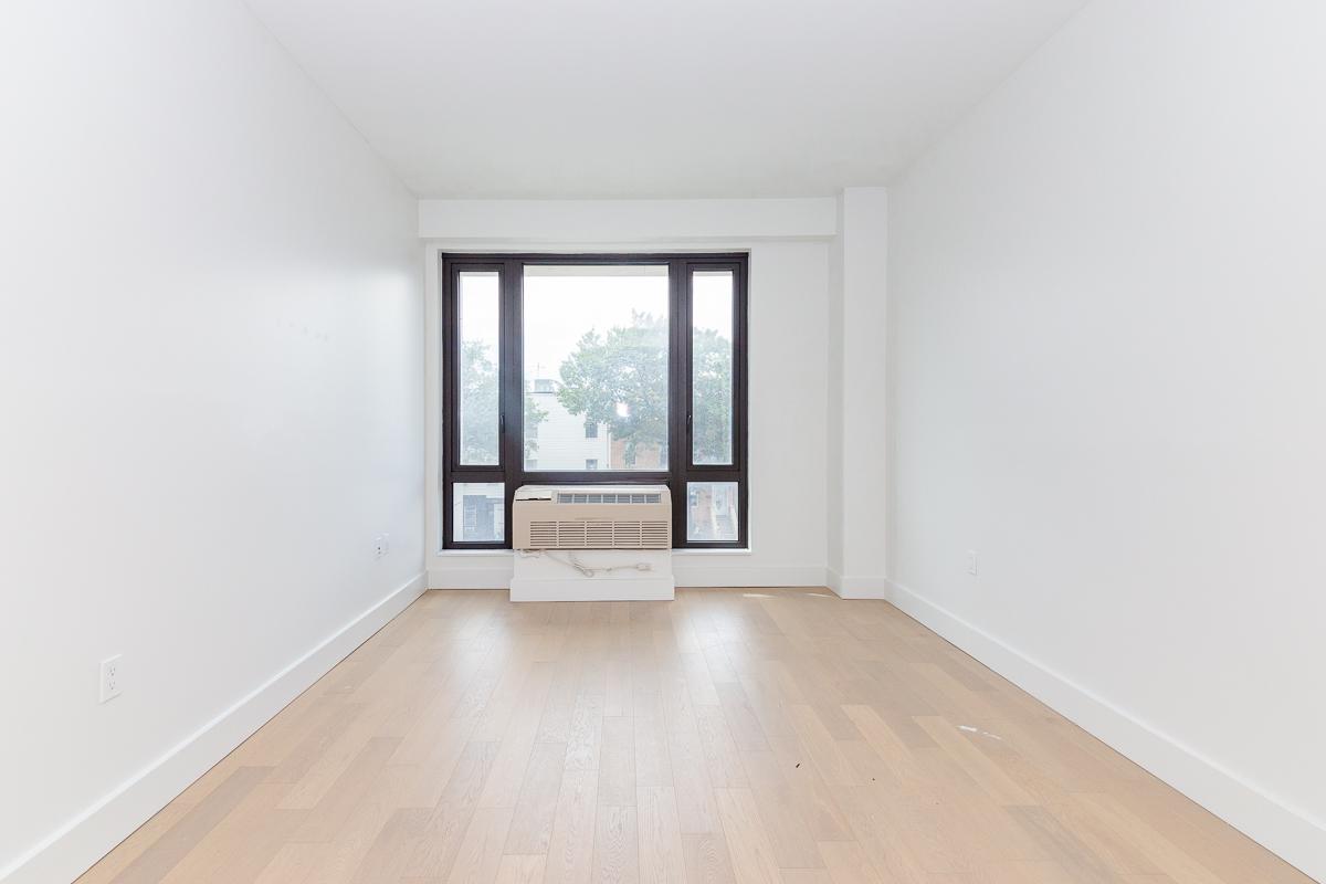 635 4th Ave Unit 901