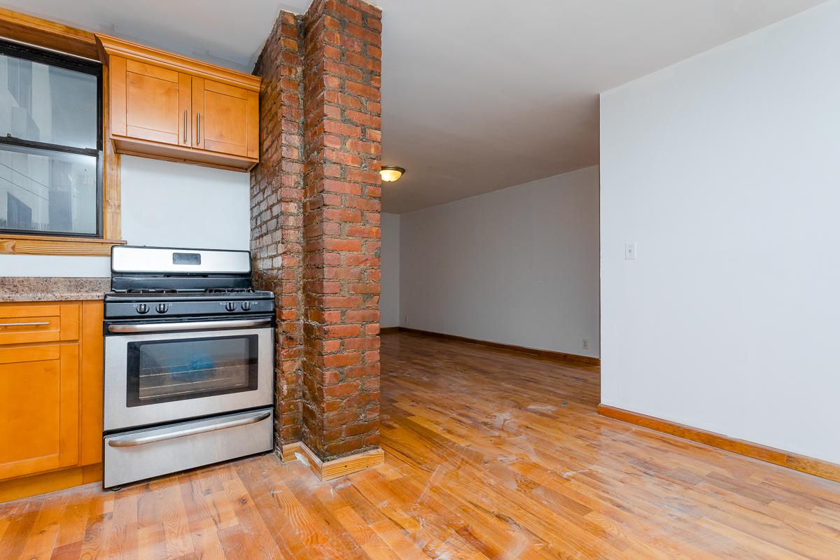 100 Broadway, Brooklyn, NY 11249, USA Unit 1D photo 2