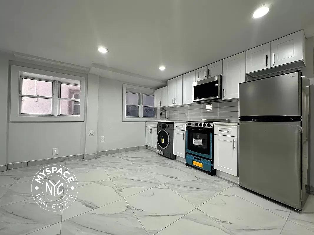 42 Southgate Court, Gravesend, Brooklyn, NY, 11223 Unit 3