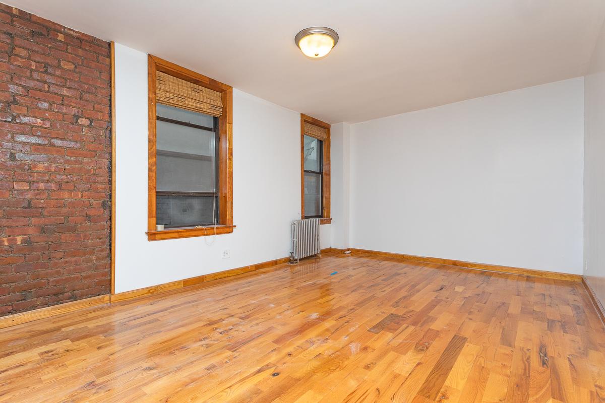 100 Broadway, Brooklyn, NY 11249, USA Unit 1D photo 4